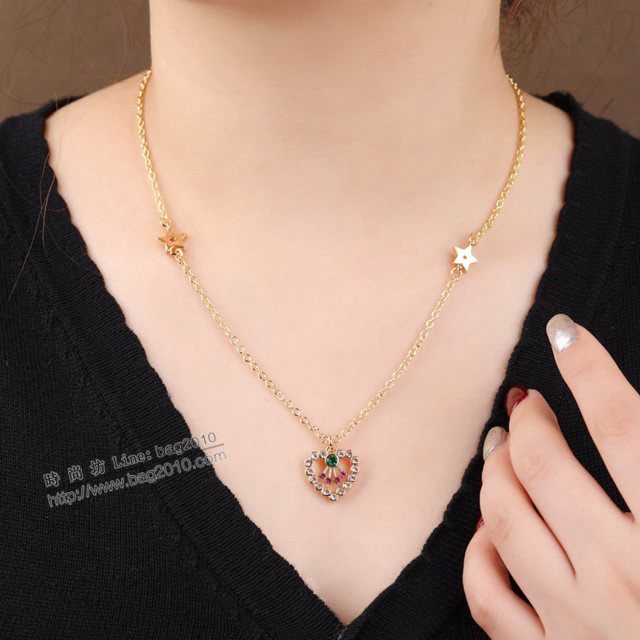 Dior飾品 迪奧經典熱銷款愛心字母項鏈  zgd1045